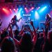 découvrez nos conseils pour devenir un fan éclairé et constituer une discothèque heavy metal solide, des incontournables aux pépites à ne pas manquer.